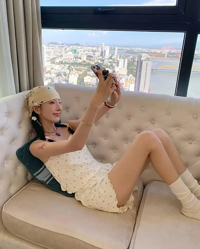 현경이랑 다낭가서 한국에서도 안하는 호캉스 즐기고 와써요? @jjinii_