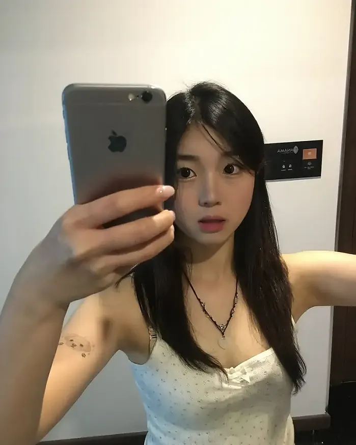 청순한 셀카 @2ye.j_in_