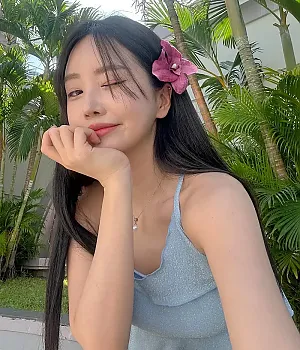 Shine bright instagram for awesomenana_official