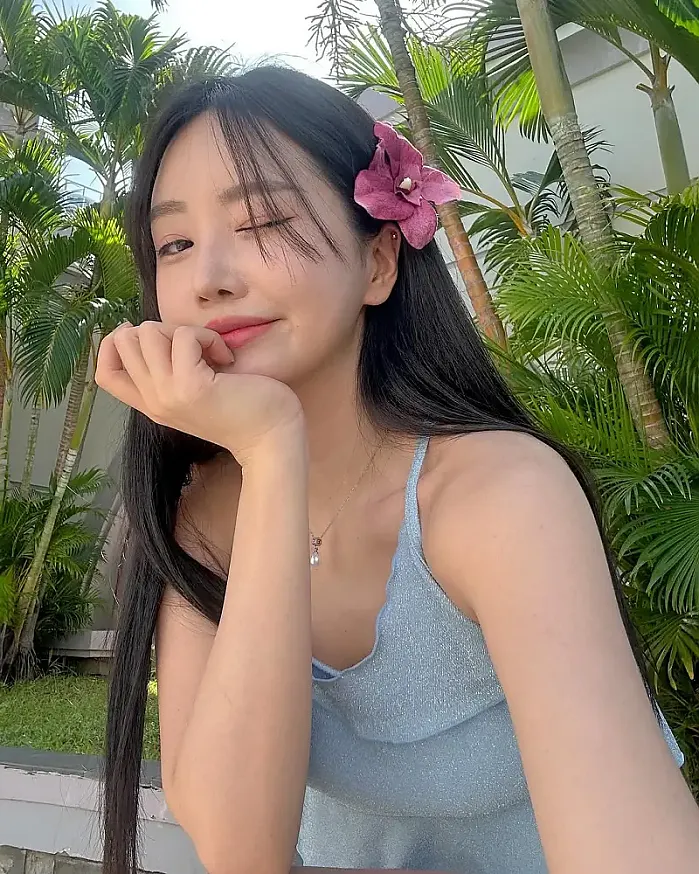 Shine bright instagram for awesomenana_official