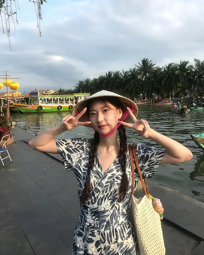 신짜오~~~~깜언~~~ instagram for jxxhyxnn