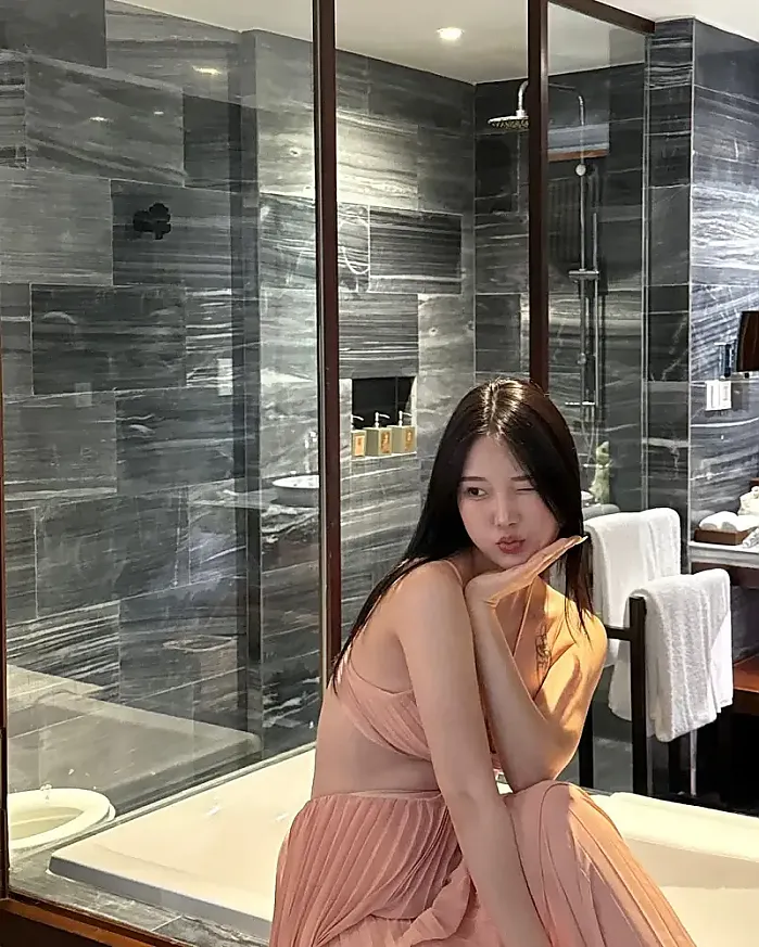 화장실까지 이쁜 the anam instagram for yeaji__jo