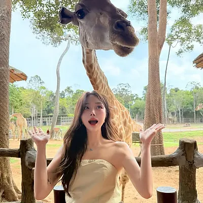 푸꾸옥에서 베프된 기린이와 셀피 타임 instagram for 1amny