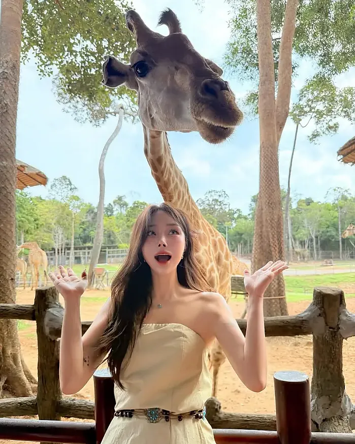 푸꾸옥에서 베프된 기린이와 셀피 타임 instagram for 1amny