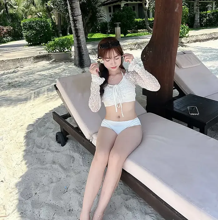 summer is coming!!! instagram for hkah._.hnib