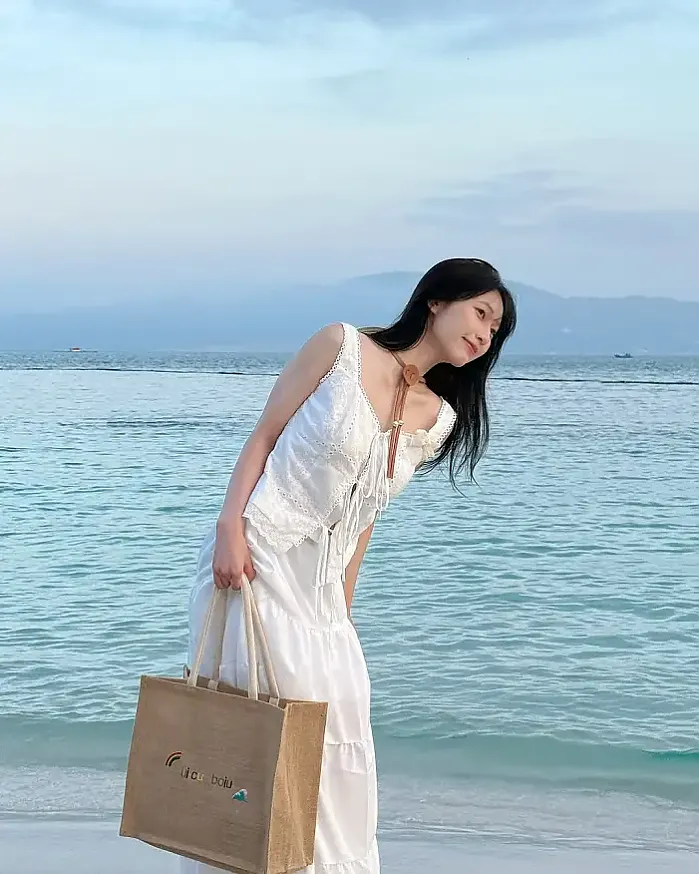 그녀의 순수함  instagram for hatram.11