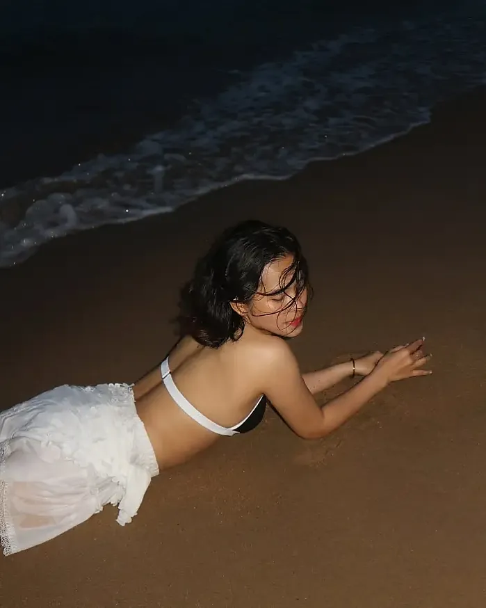 해변의 밤 instagram for hoaithuw__