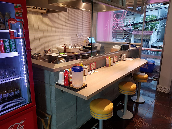 호치민 빈탄군 수제 버거 맛집 쇼군 버거(SHOGUN BURGER) 리뷰