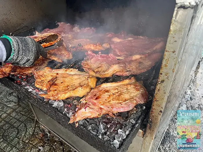 돼지갈비 껌승 응우옌 반꾸 Cơm tấm Ba Ghiền - 84 Đặng Văn Ngữ