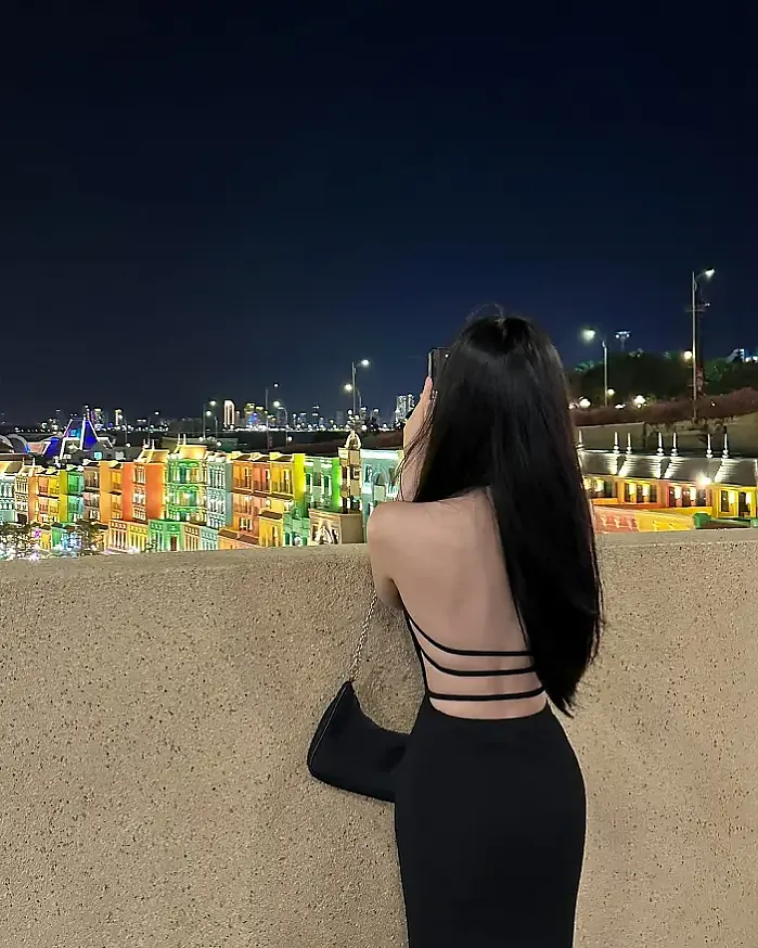 밤마실 instagram for awesomenana_official